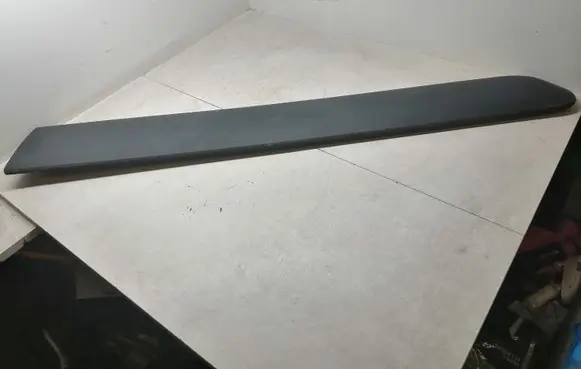 Volvo XC70 Front door trim (molding) 9190884 8620142