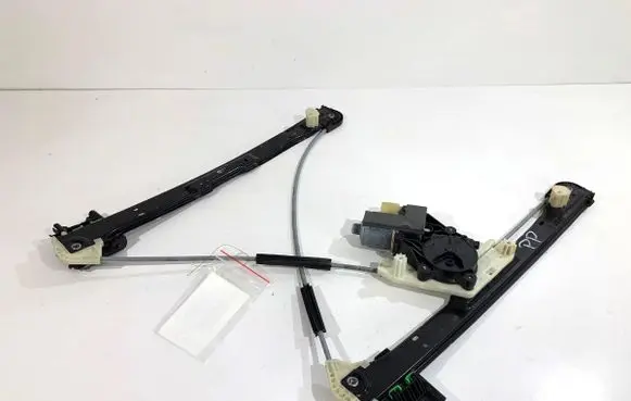 Jaguar E-Pace Front door window regulator with motor J9C323200AB