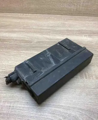 Opel Vectra B Fuse box set 90504296 USED