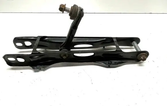 BMW 5 G30 G31 G38 Rear control arm 6875104