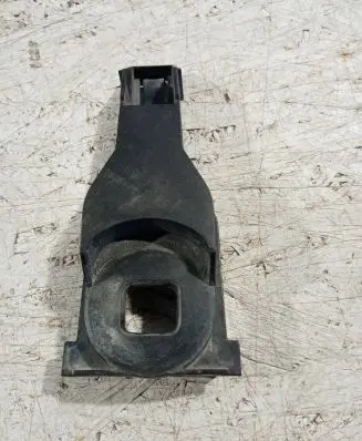Porsche Macan (95B) Radiator mount bracket 95B121093A