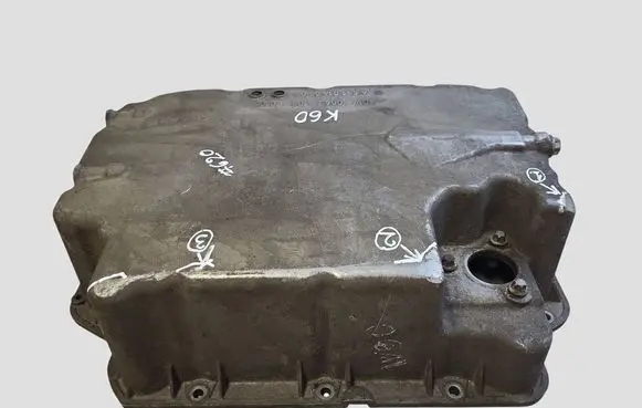 Mercedes-Benz Sprinter W906 Oil sump A6510140603 0647101F0101