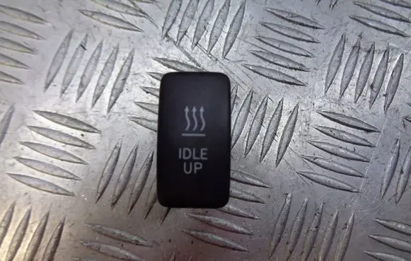 Toyota Avensis Verso Windscreen/window heater switch