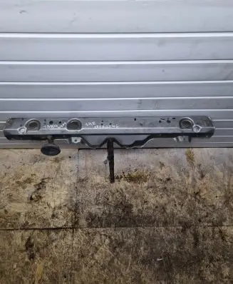 Toyota Yaris Top upper radiator support slam panel