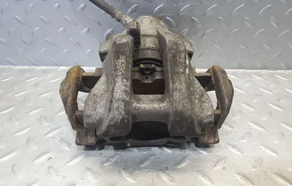 Mercedes-Benz E W211 Rear brake caliper A0024202783 0024202783