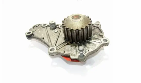 Ford Focus Water pump 26739300