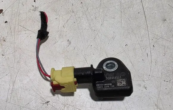Skoda Octavia Mk3 (5E) Airbag deployment crash/impact sensor 3Q0959351 22031S 03155588