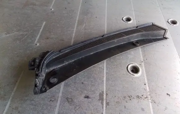 Citroen Jumpy Wiper trim 9808467277 9808467377