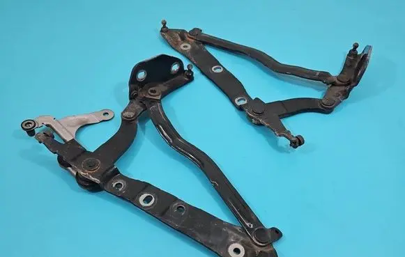 Audi A8 S8 D3 4E Tailgate/trunk/boot hinge 4E0827300F IMPRK1508291