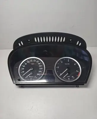 BMW 5 E60 E61 Speedometer (instrument cluster) 62116974576