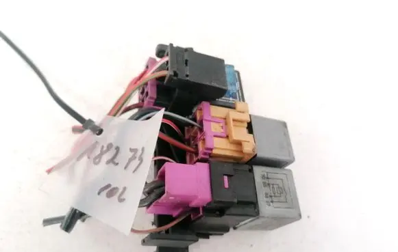 Audi A4 S4 B5 8D Fuse box set 8D0937503C