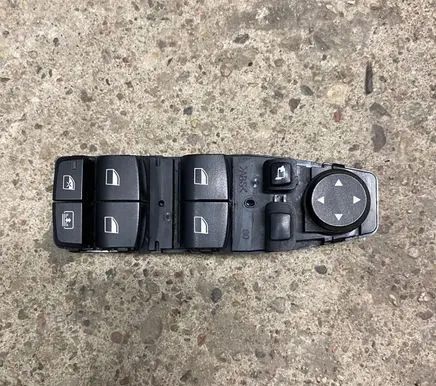 BMW 5 F10 F11 Electric window control switch 9238240 11061540000408 11W24E03