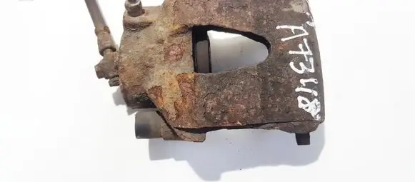 Volkswagen Golf IV Front brake caliper