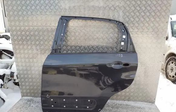 Fiat 500L Rear door 