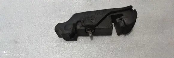 Audi S1 Fender foam support/seal 8X0823721