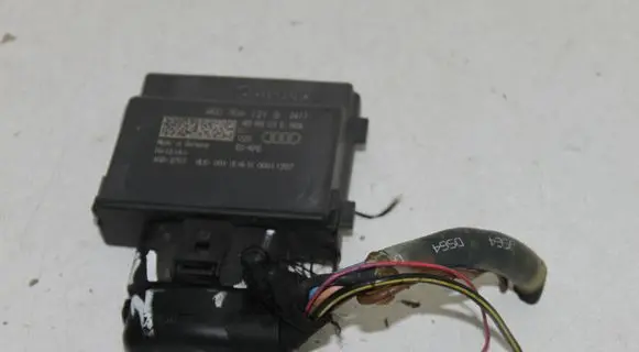 Audi A6 S6 C8 4K Fuel injection pump control unit/module 4K0906121B