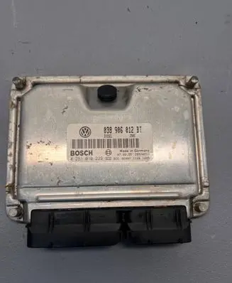 Seat Toledo II (1M) Engine control unit/module 038906012BT 0281010229