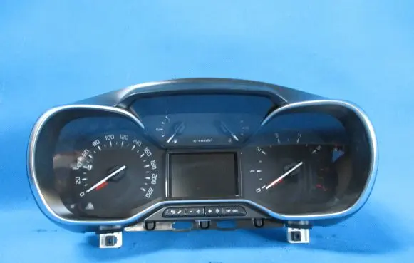 Citroen C3 Aircross Speedometer (instrument cluster)