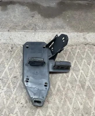 Citroen C5 Starter motor/solenoid 9638195680