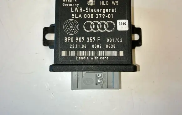 Audi A6 S6 C6 4F Light module LCM 8P0907357F