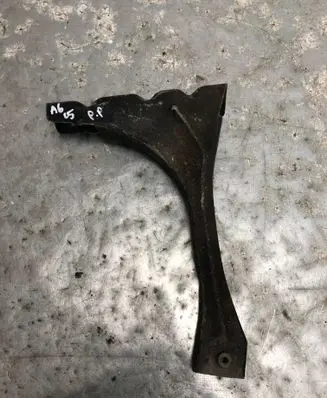 Audi A6 S6 C5 4B Fender mounting bracket 4B0821136ABILI 4B0821138A