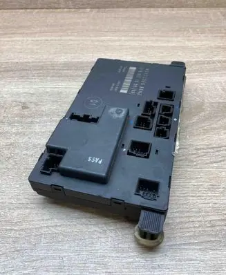 Mercedes-Benz CLS C219 Door control unit/module 2198201326 00005021
