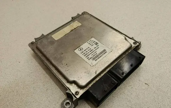Mercedes-Benz C W205 Engine control unit/module A6519005203 A6519014502 8519253AY413