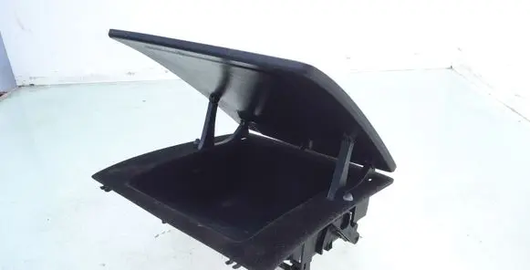 Volkswagen Touran I Glove box 1T1857921B