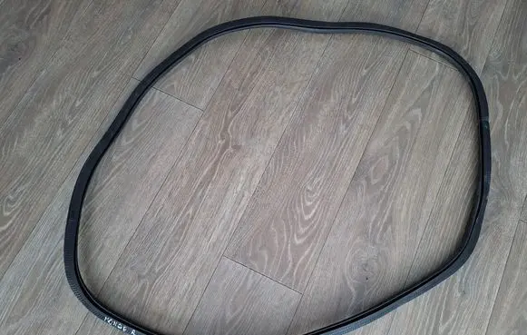 Ford Mondeo MK V Front door rubber seal AEAF
