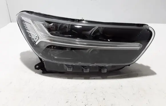 Volvo XC40 Headlight/headlamp 31655982