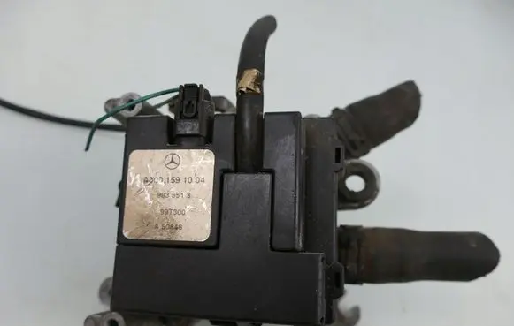 Mercedes-Benz E W210 Air flap motor/actuator A6111500004