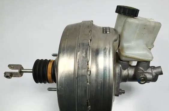 Opel Vectra C Brake booster A2124301330