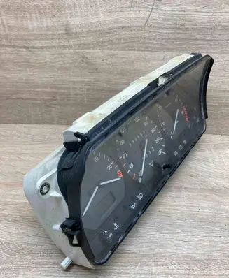 Volkswagen PASSAT B4 Speedometer (instrument cluster) 3A0919033C 6160593040 LHD