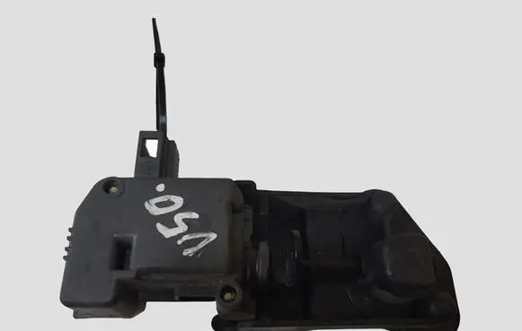 Volvo V50 Fuel tank cap lock 30716226 754662