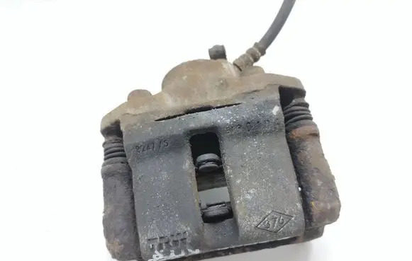 Dacia Sandero Front brake caliper 824775