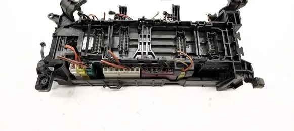 Mercedes-Benz B W246 W242 Fuse module A2469066600