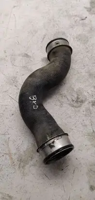 Intercooler hose/pipe