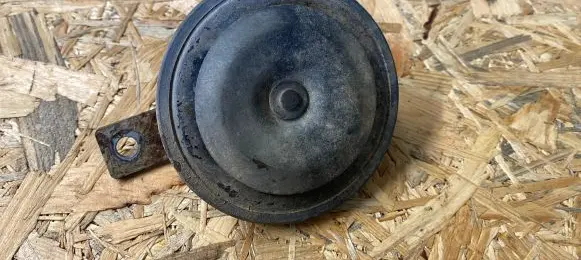 Mercedes-Benz Sprinter W901 W902 W903 W904 Horn signal
