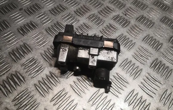 Volkswagen Phaeton Turbo charger electric actuator 6NW009228