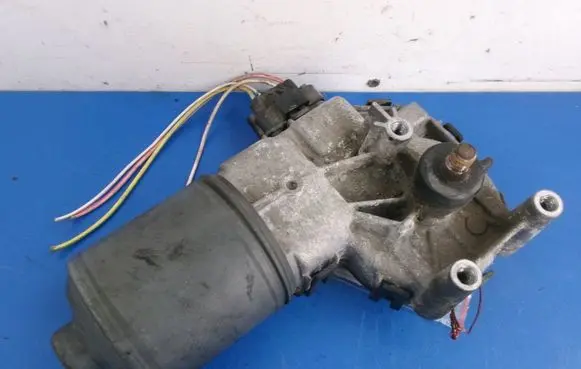 Citroen C5 Front wiper linkage and motor