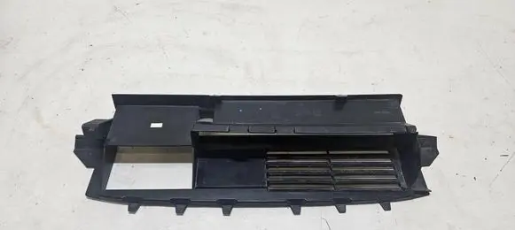 Opel Combo E Intercooler air guide/duct channel 99909995 9821840980