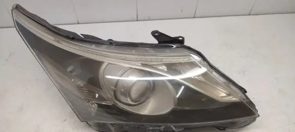 Toyota Avensis T270 Headlight/headlamp 1000017685