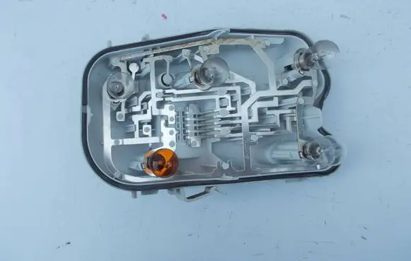 Audi A6 S6 C6 4F Tail light bulb cover holder 4F5945221