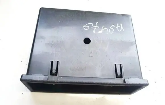 Opel Astra G Glove box 90561246 8061165