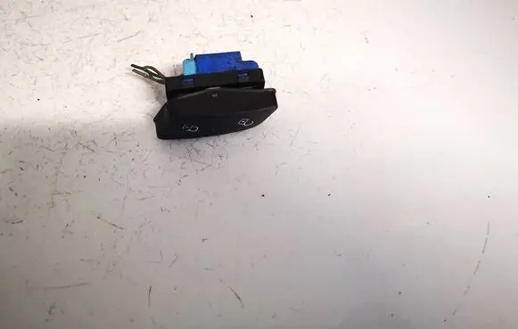 Volkswagen PASSAT B7 Central locking switch button 3aa962126