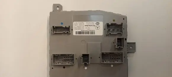 Mercedes-Benz C W205 Comfort/convenience module A2059006822