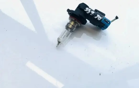 Opel Zafira A Rear tail light bulb 