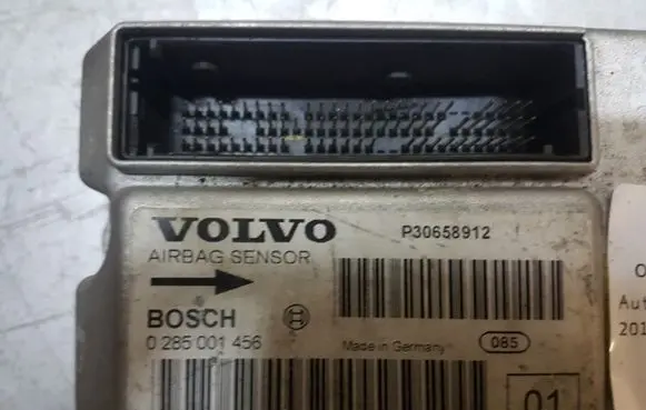 Volvo S60 Airbag control unit/module 0285001456 P30658912