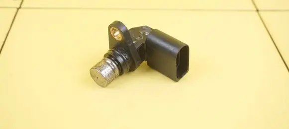 Audi A3 S3 8P Camshaft speed sensor WALKA 26SP12