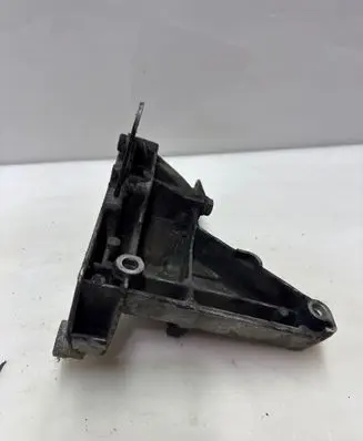 BMW 5 E34 Generator/alternator bracket 22427869